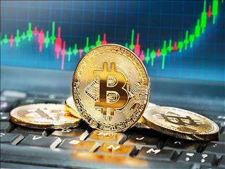 بیت‌کوین سال میلادی را با سقوط به پایان رساند