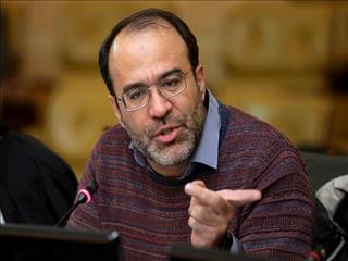 طغیانی: چندنرخی بودن ارز رانت ایجاد می‌کند