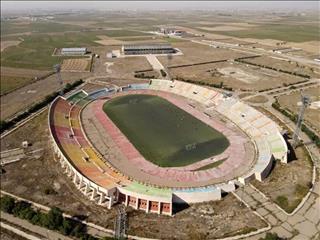 وزیر ورزش: یک همت برای تکمیل استادیوم علی دایی اختصاص می‌یابد