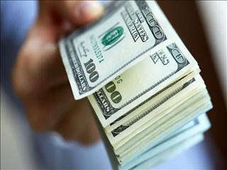 قیمت دلار در مرکز مبادله به ۱۸۰ هزار و ۵۵۶ تومان رسید