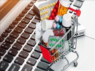 اختلاف بر سر ضوابط عرضه اینترنتی دارو ادامه دارد